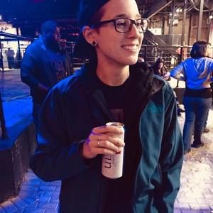 Meet your Posher, Alyssa